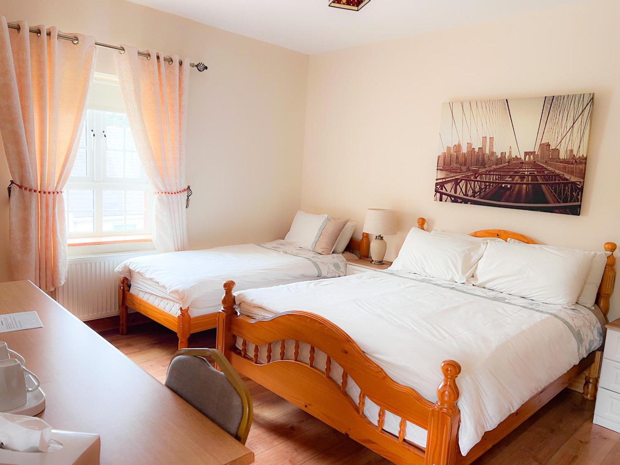 Kilcar Lodge Экстерьер фото